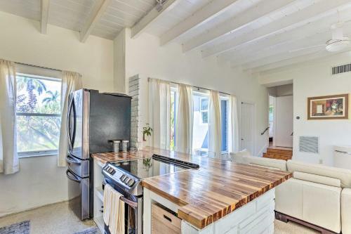 Chic Boynton Beach Getaway - 3 Mi To Marina!