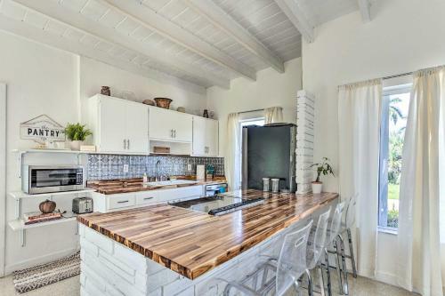 Chic Boynton Beach Getaway - 3 Mi To Marina!