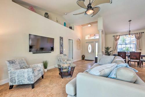 Tropical Cape Coral Retreat With Lanai And Pool!
