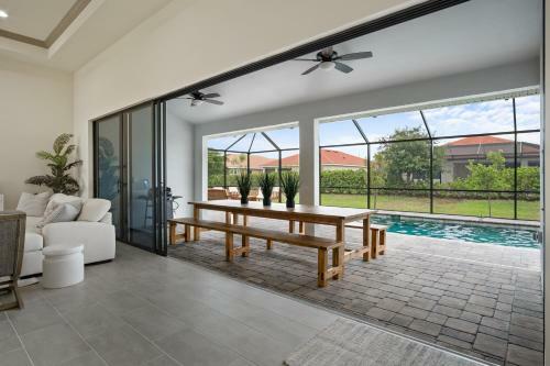 Sw Fl Oasis - 4bdr - 3bth - Pool - Game Room - Sleeps 10 Or More