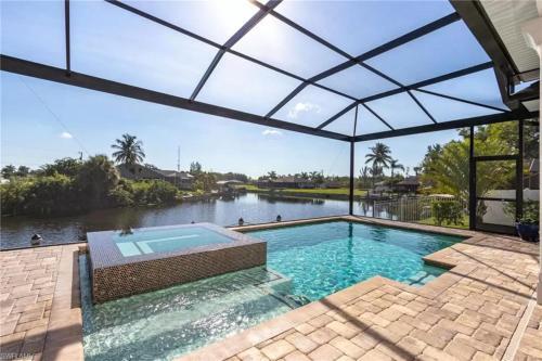 Quiet Cape Coral Retreat