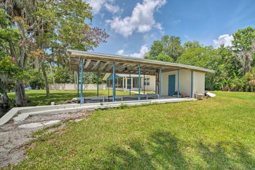 Riverview Homosassa Escape With Dock And Lanai!