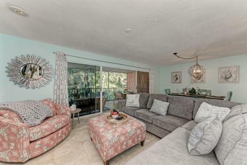 Island Serenity - 6250 Holmes #54