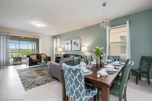 Private Pool Home W Spa, Game Room, Bbq & More