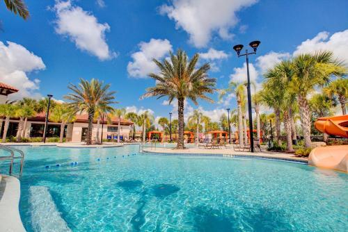 Villa 6112 Broad Oak Drive