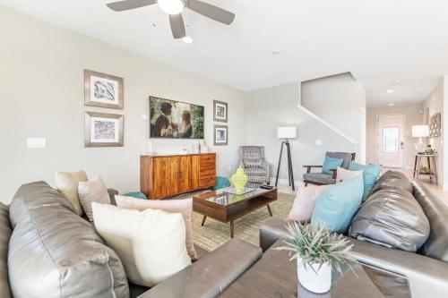 Pristine Home Near Disney With Themed Rooms - 7686f
