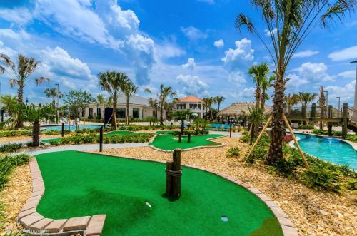 Stunning Lakeview Townhome W Private Pool