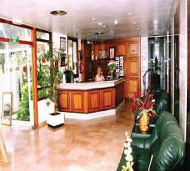 Monta�amar Hotel