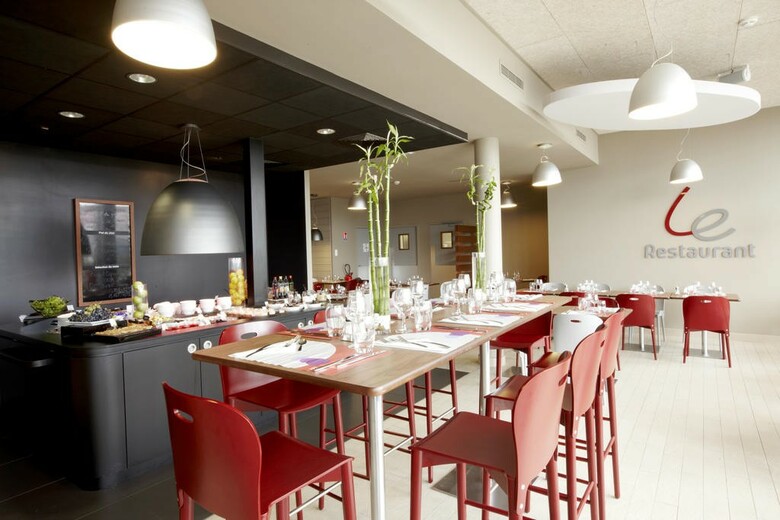 Hotel Campanile Carcassonne Est - La Cit�