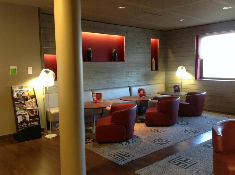 Hotel Campanile Carcassonne Est - La Cit�