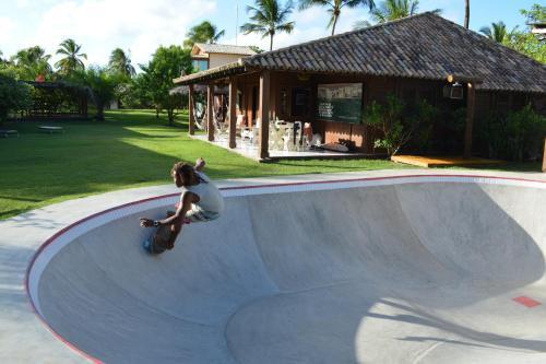 Hostal Bahia Surf Camp