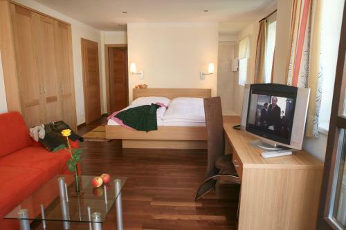 Hotel B�rglstein