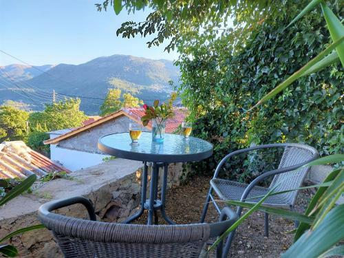 Guest House Tsanes