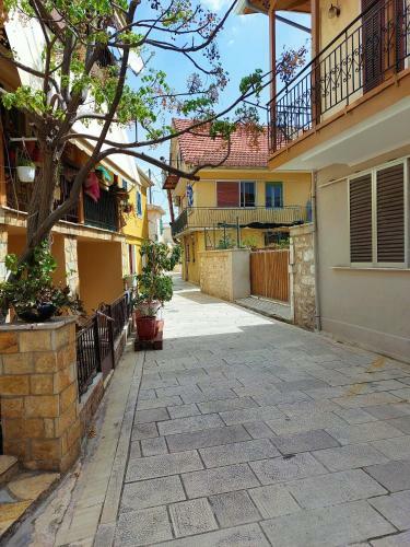 Guest House Tsanes