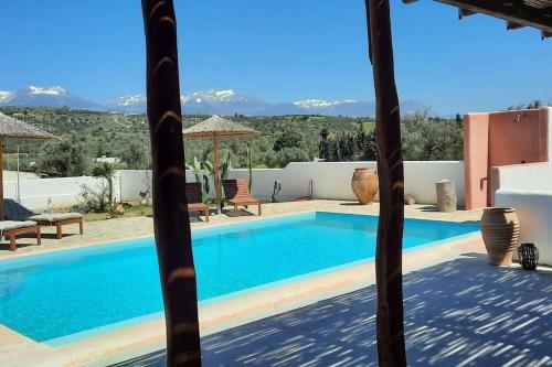 Villa Louloudia Stylish Luxury Villa With Private Pool
