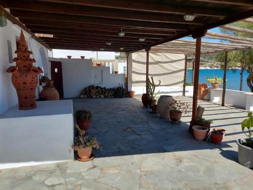 Styfilia Beachside First Floor Apartment