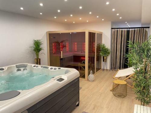 Wild Willow Villa