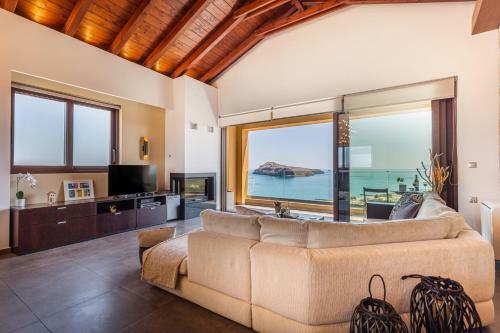 Villa Ven Mar Luxury House