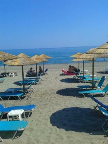 Apartamento One-bedroom House, One Minute From Platanias Beach