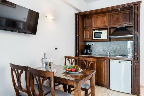 Geraniotis Hotel And Resort