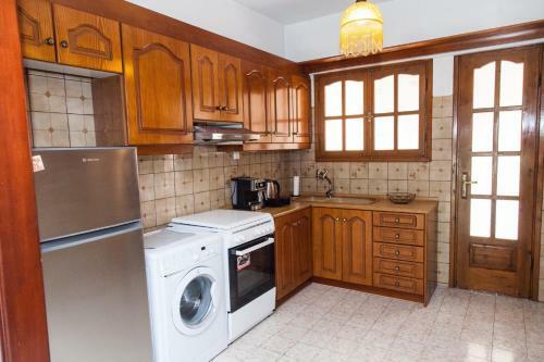 Fabulous Apartment In Pireaus!