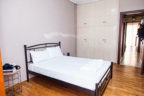 Fabulous Apartment In Pireaus!