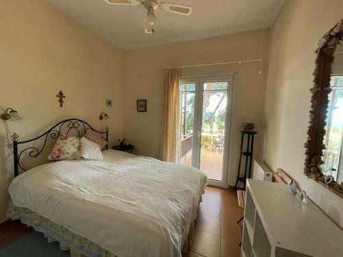 Stunning Evia Sea View Country House