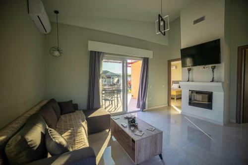 Augoustinos Luxury Villa