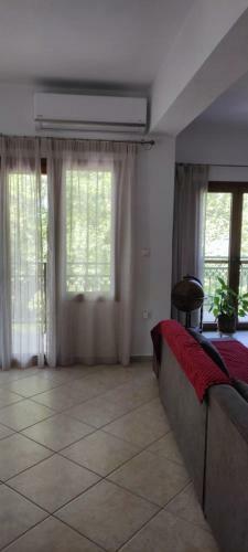 Alekos Rooms And Apartments
