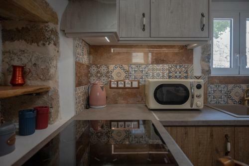 Sellia's Stone House
