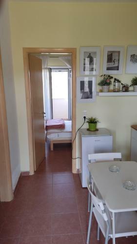 4-bedroom Vacation Home With Parking On Premises