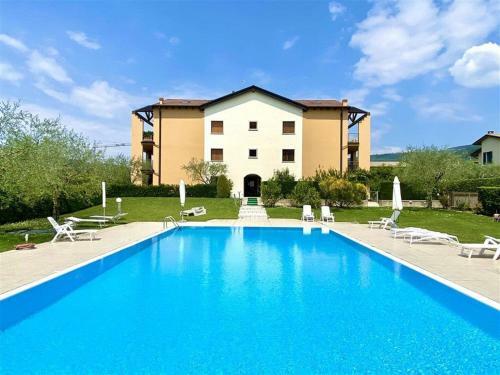 Inviting Apartment In Giarole With Garden