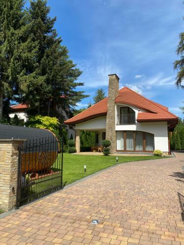 Villa Zarabie Residence