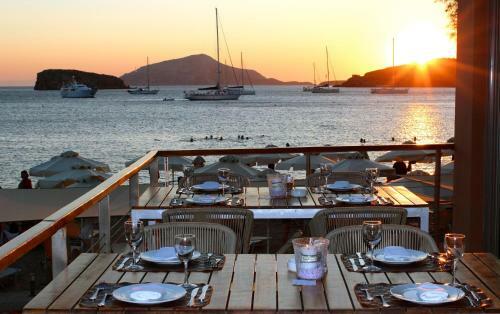 Aegeon Beach Hotel