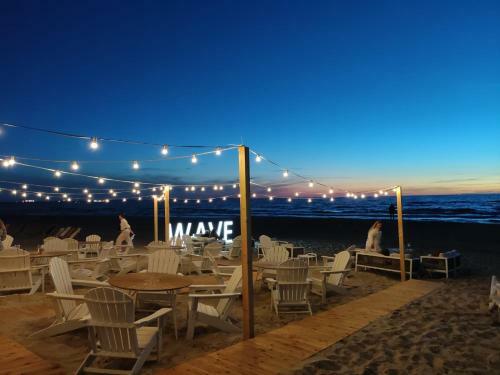 Wave Privilege Apartment