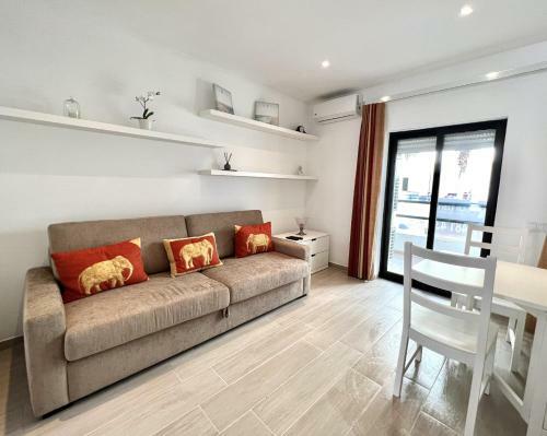 Beachside Apartment - With Pool By Hd Properties