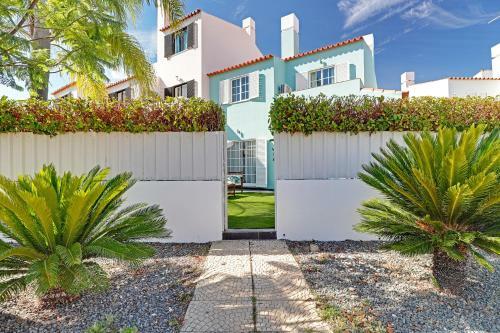 Jungle Beach House