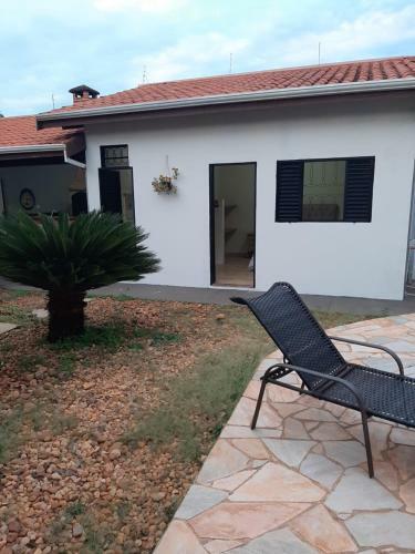 Hostal Casa De Hospede Com Piscina E Cozinha