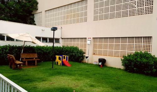 Apartamento 320 - Flat Netflix E Amazon. Seu Pet Bem Vindo!!!