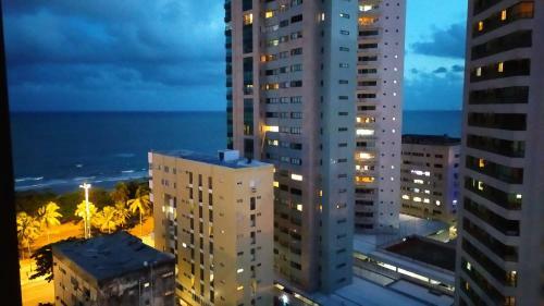 Apartamento Com Vista P Mar. Piscina Na Cobertura.