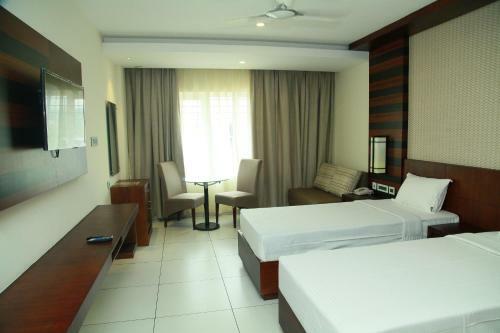 Posada Vavas Inn & Suites