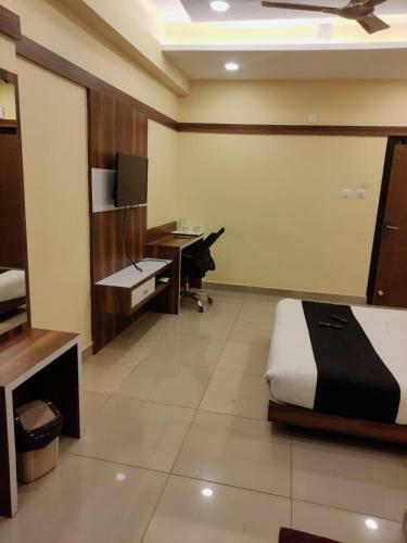 Hotel Keerthana Puttur