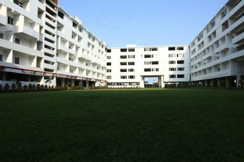 Seven Hills Hotel