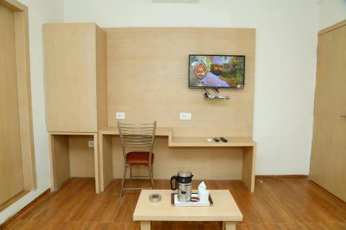 Hotel Tulsi Rooms N Banquite
