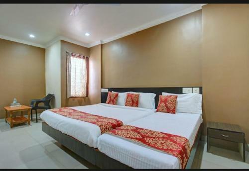 Hotel Nadaradjane Residency