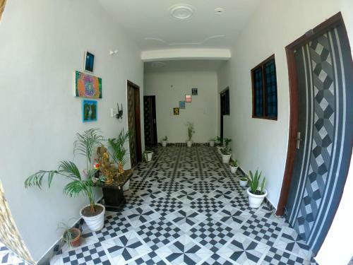 Hotel Ananta Residency