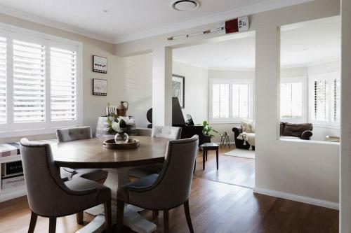 Chateau On Sydney's Northern Beaches
