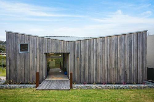 1 The Point - Award Winning Home