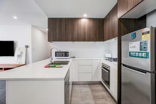 Modern 2br Apartment For Travelling Professionals