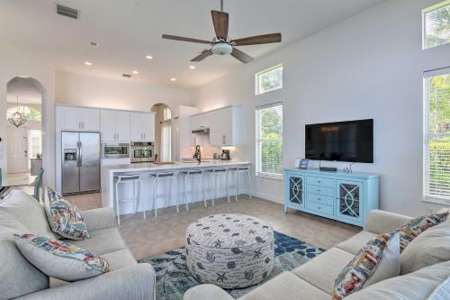 Lakefront Miramar Retreat With Saltwater Pool!